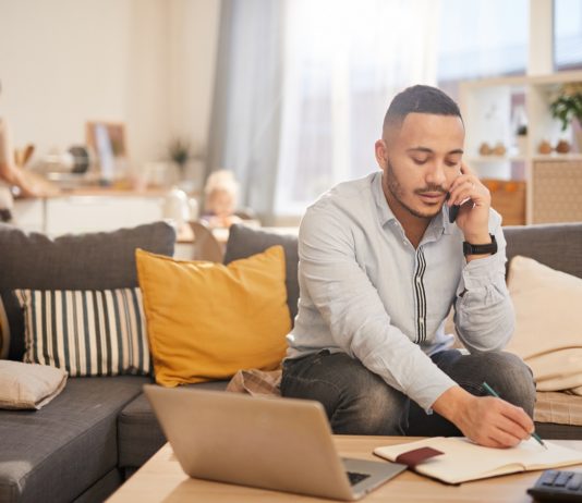 Dampak Virus Corona, Mulai Diberlakukan Work From Home Nih. Yuk Pantau Karyawan Dari Rumah Menggunakan Aplikasi Kantor Kita.