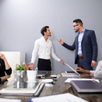 Karyawan Memiliki Performa Buruk Di Kantor