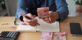Bagaimana Cara Menghitung THR Karyawan? [Lengkap Dengan Contoh]