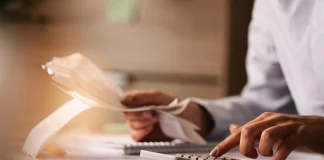 artikel ini akan mengulas lebih dalam mengenai prospek kerja Teknologi Rekayasa Manufaktur dan potensi masa depan yang menanti para profesional di bidang ini. Silakan baca terus untuk mengetahui lebih lanjut.