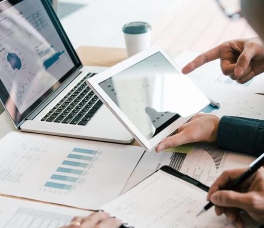 Tiga Aplikasi Perkantoran Umum Digunakan Tugas Profesional