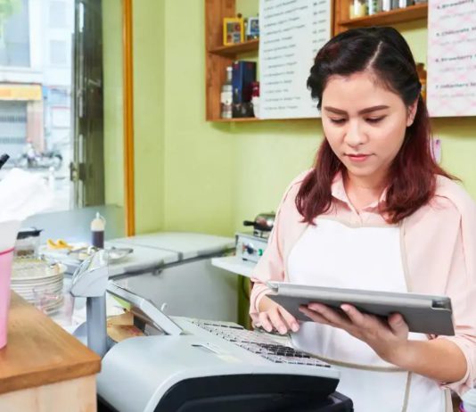 Contoh Slip Gaji Karyawan Toko Sederhana Format Word Mudah Dibuat Contoh Slip Gaji Karyawan Toko Sederhana Format Word Praktis