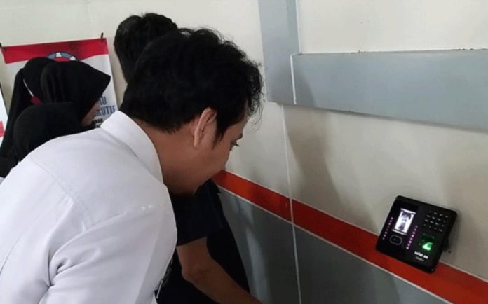 Absensi Wajah Tabanan Lokal untuk Kebutuhan Bisnis di Daerah Bali