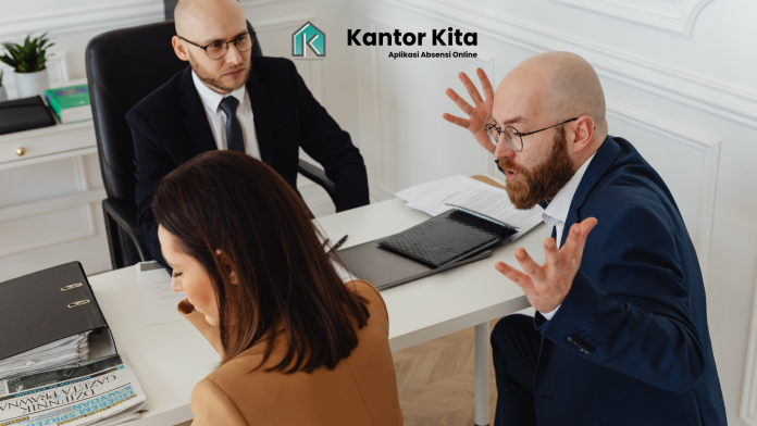 Cara Menangani Konflik Antar Karyawan dengan Bijak